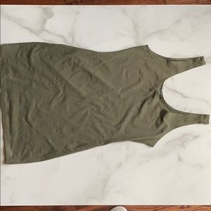 Green bodycon dress